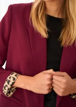Blazer Naia 16 Blazer Naia -Élégance Soldes Motus Boutique Days Of Autumn Blazer Naia Bordeaux 8
