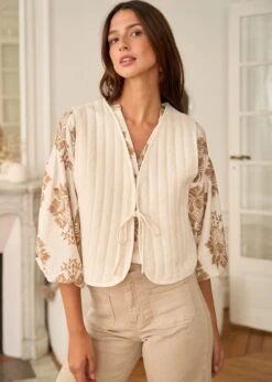 Veste Mila -Élégance Soldes Motus Boutique Gilet Mila Ivoire 8