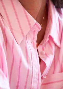 Chemise Jade -Élégance Soldes Motus Boutique Printemps Chemise 2 952223ad 705f 4b80 a708 c1593f396217