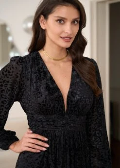 Robe Diane -Élégance Soldes Motus Boutique Robe Diane Noir 4 2e8ea805 3401 4aae 82cd 3a5342c271a5