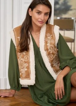 Veste Céline -Élégance Soldes motus boutique gilet celine camel 7